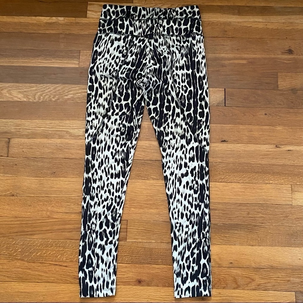 Varley Pacific Compression Ankle Legging‎ Leopard Animal Print XS - Picture 4 of 5